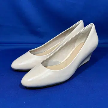 새상품 PIC&PAY 천연 가죽 웨지 힐 펌프스 24cm EEE