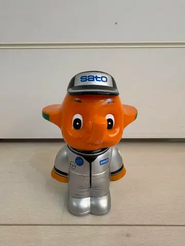 사토짱 저금통 사토 제약 우주복 코인 뱅크