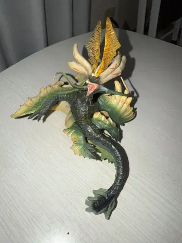 생태 도감 시크릿 아마츠마카즈치