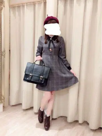 아마벨 카라 배색 체크 원피스