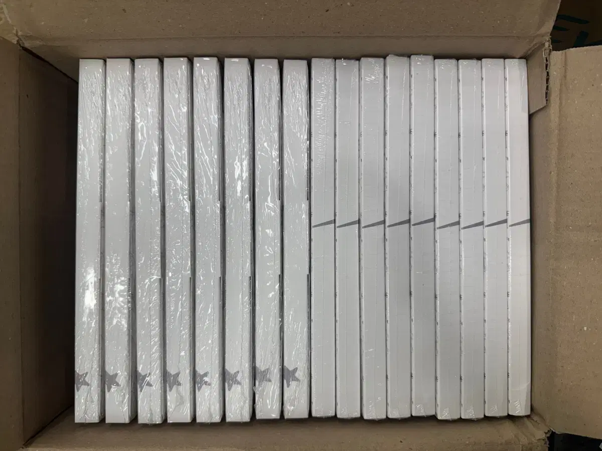 Baekhyun Mini Album Vol. 5 Essence of Reverie Sealed Album Bulk