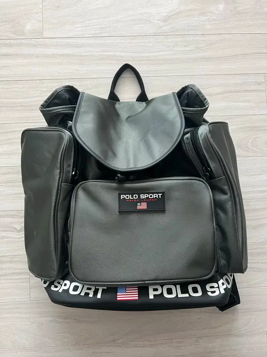 100% Physical Crown corduroy fabric peakbag (large gym bag)  #백팩,#본투윈,#프리덤,#헬스가방,#운동가방 on Bunjang Global Site.