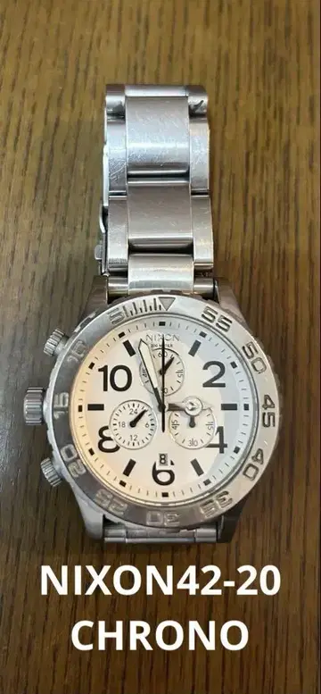 NIXON 42-20 크로노그래프 손목시계