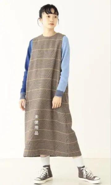 미사용품 빔즈 폴리에스테르 체크 슬리브리스 원피스