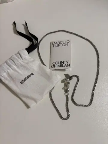 마르셀로불론 목걸이