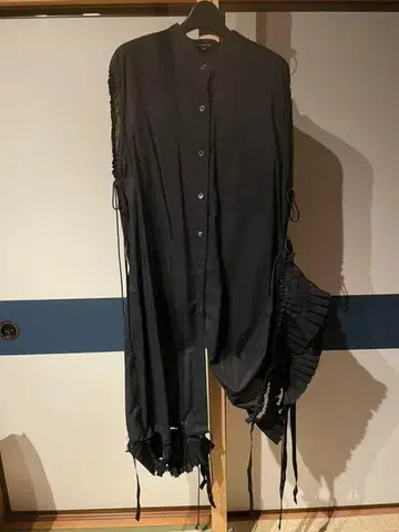 ANN DEMEULEMEESTER 플리츠 트윈 인서트 셔츠