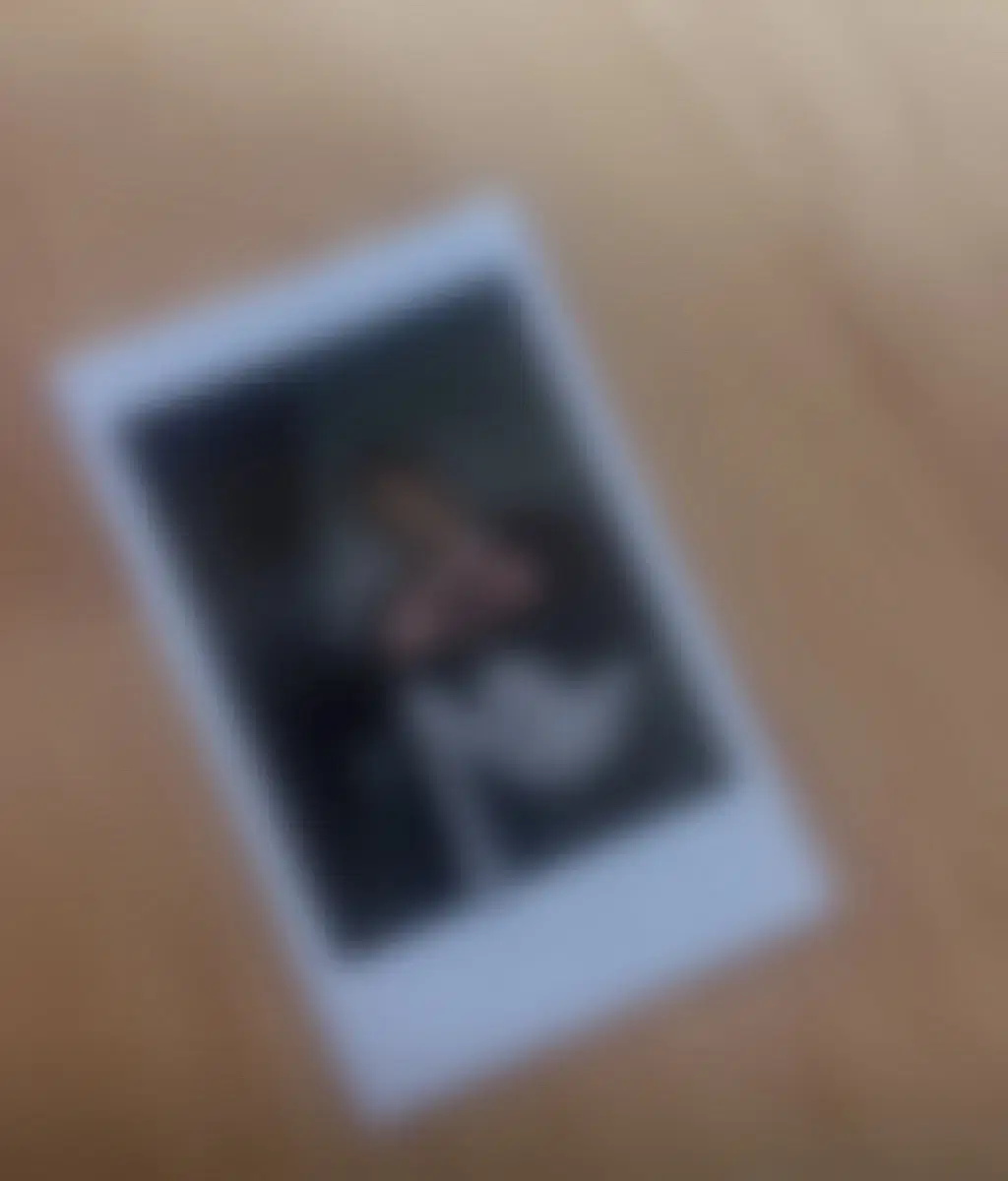 Ateez San Signature Pola