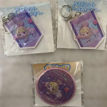 단간론파 아카마츠 산리오 캔뱃지 아크릴 키링