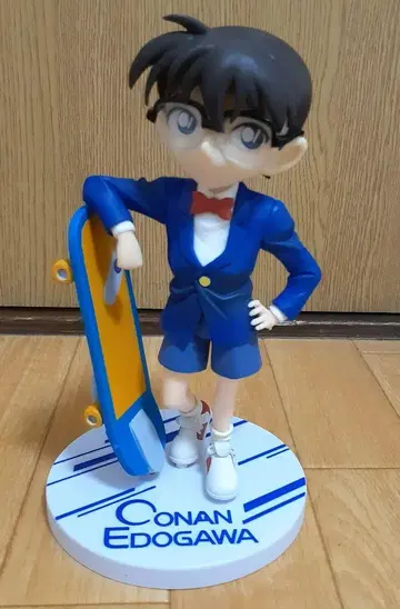 명탐정 코난 프리미엄 피규어 에도가와 코난 스케이트보드 결품 있음