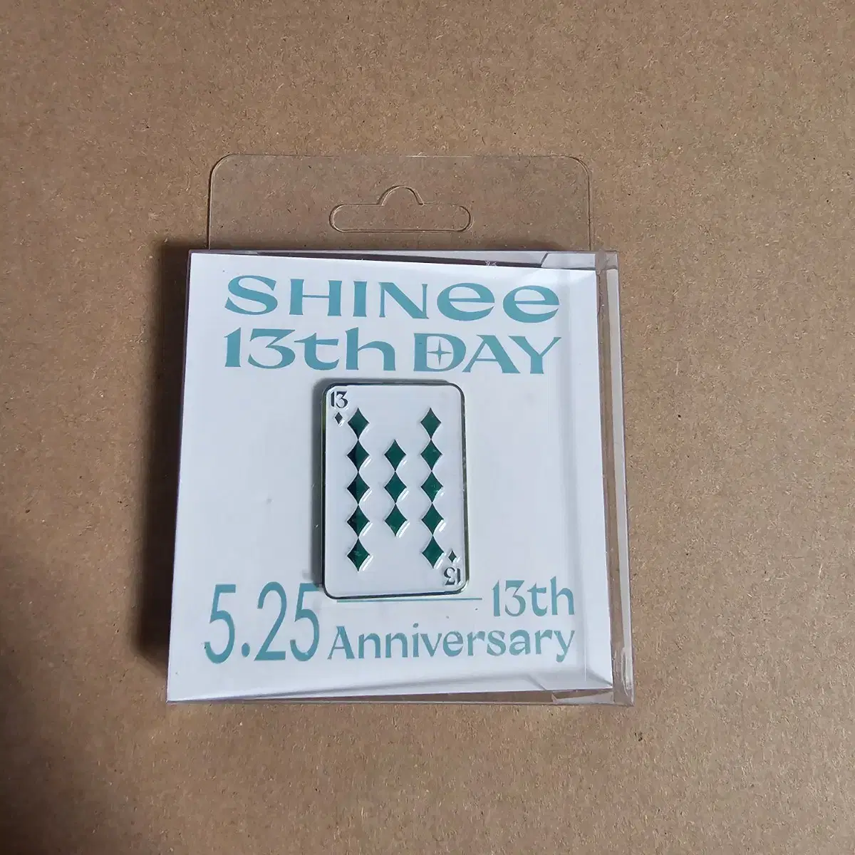 샤이니 13주년 굿즈 뱃지 핀뱃지