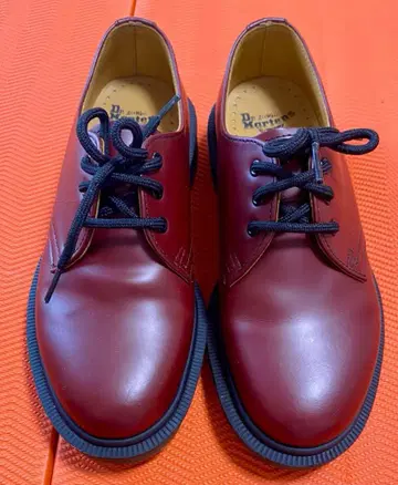 Dr.Martens 1461 PW 체리 레드 3홀 신발 새상품급