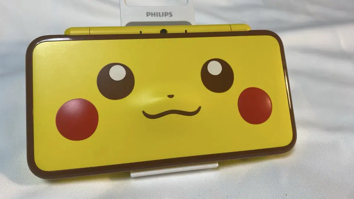 New 2DS Pikachu Console