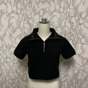 neith. tokyo 풀오버 지퍼 크롭 반팔 니트 숏 기장