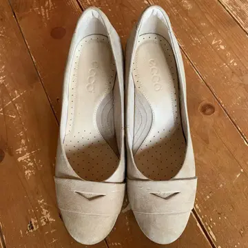 ECCO 베이지 하이힐 펌프스 38 24.5cm