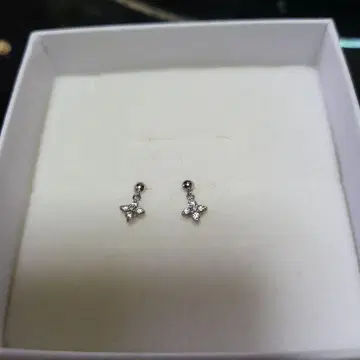 플라티나 900 다이아 귀걸이