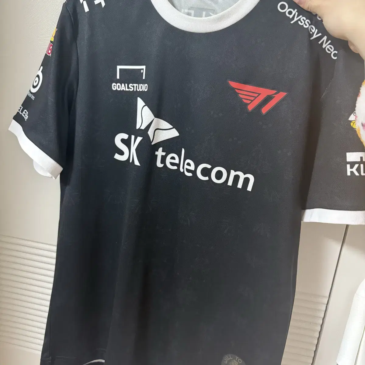 T1 Keria uniform, size M