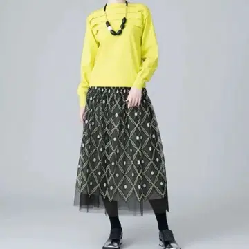 히로코코시노 세탁 가능한 튤 아라베스크 자수 디자인 스커트 40