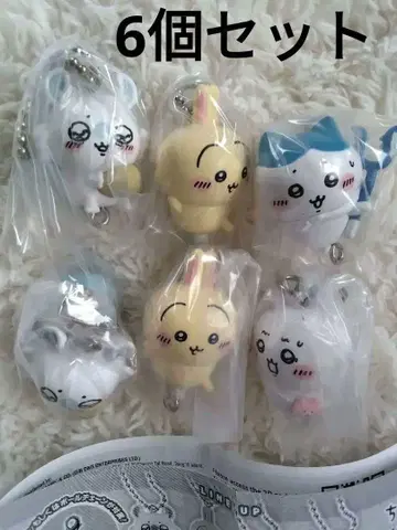 치이카와 (먼작귀)를 집어 연결하고 있습니다.