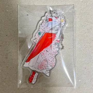 사쿠라자카46 코바야시 유이 의상 키링 신세카이 비주얼 의상 초레어