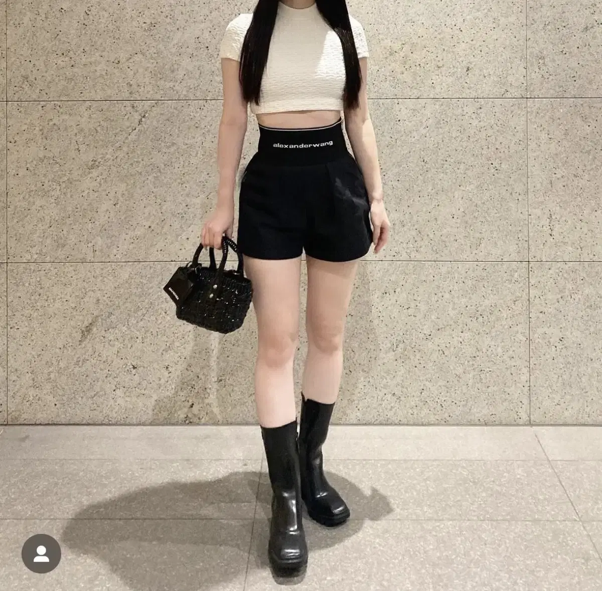 Alexander Wang Yeji Sim Soyoung Hazi Safari Shorts 10
