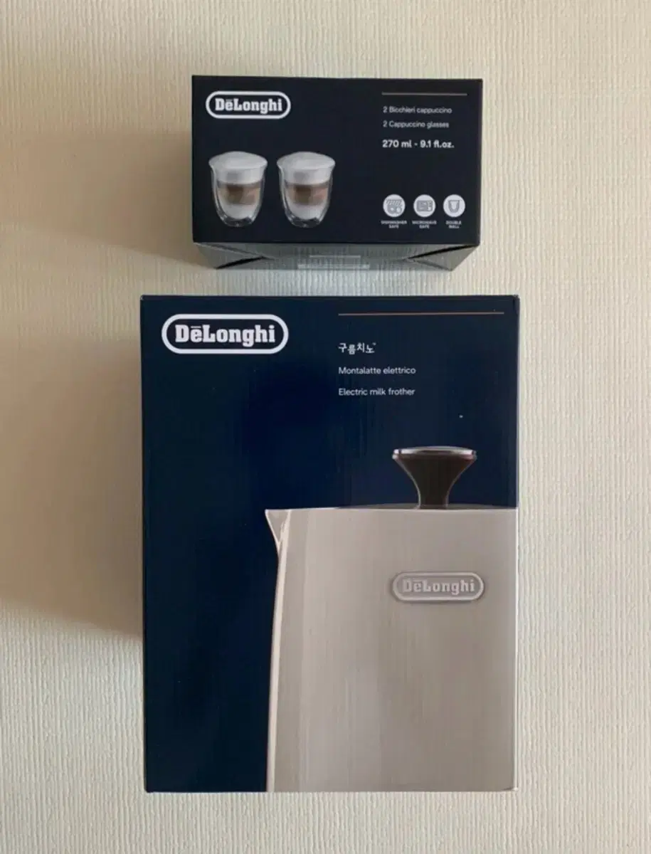 [Sealed] Delonghi Cloudchino + Cappuccino cup