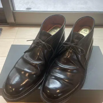 알든 추카 부츠 코르도반 블랙 9 1/2 D