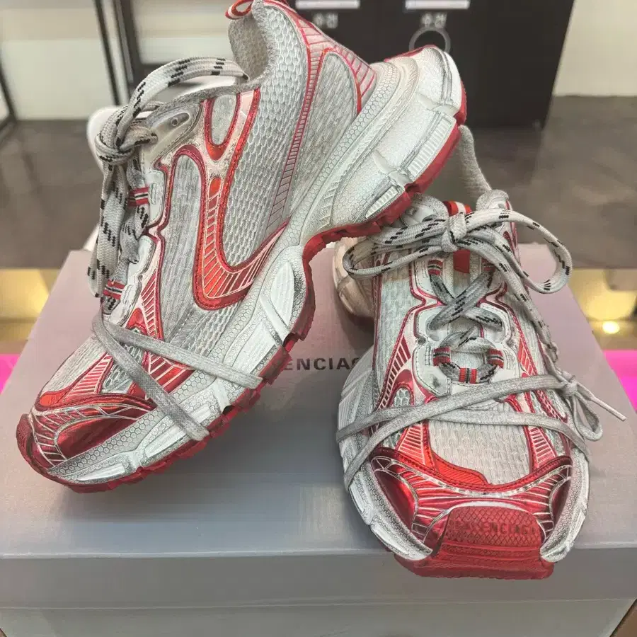 Balenciaga 3XL レッド 45 3XL mesh sneakers in red - Balenciaga | Mytheresa