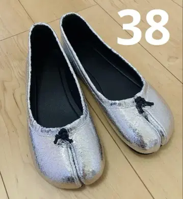 타비 신발 메탈릭 실버 타비 38 신발 24cm