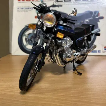 니토 1/8 HONDA CB900F 완제품