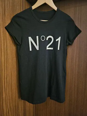 N21 누메로벤투노(누메로벤투노) 티셔츠 40