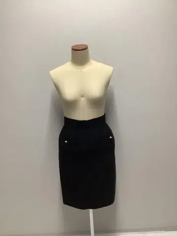 Cheap and Chic by Moschino 블랙 타이트 스커트