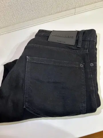 DSQUARED2 블랙 데님 48