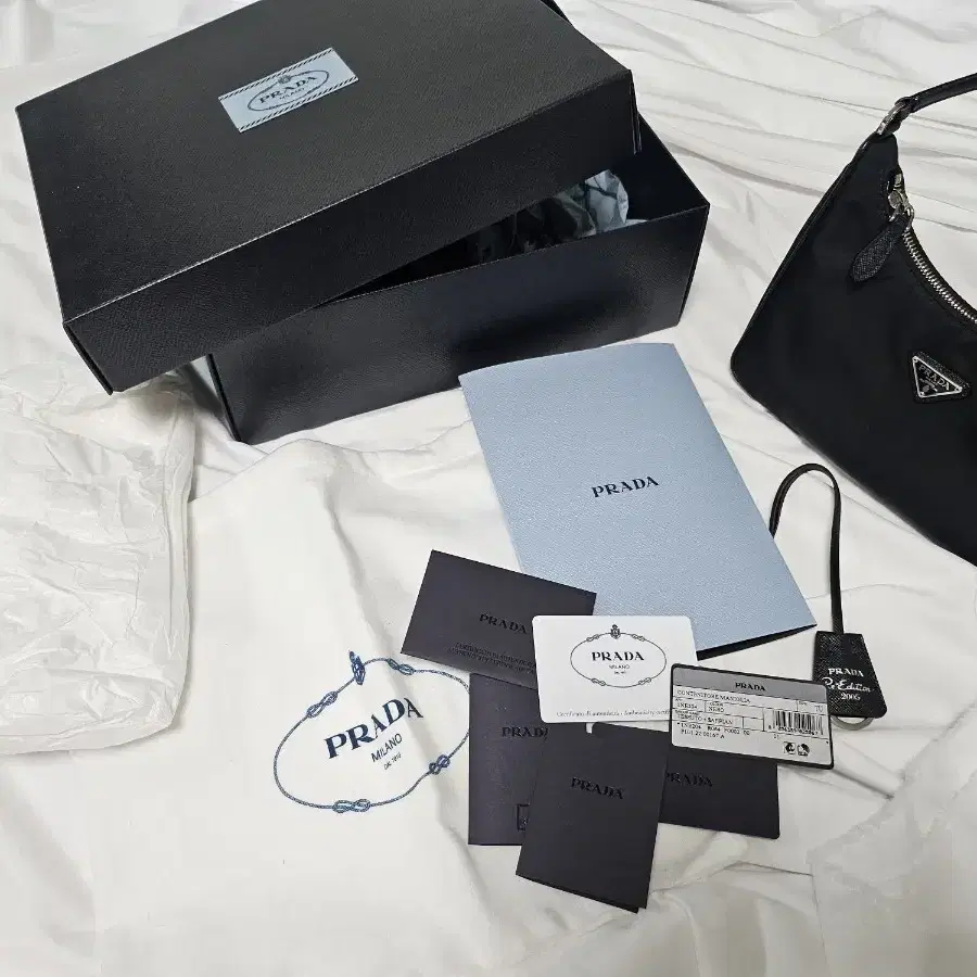 PRADA●リナイロンホボバック 1NE204 ホーボーバッグ PRADA(プラダ) ハンドバッグ(レディース) - 海外