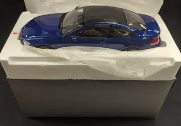 BMW 1/18 딜러 특주 BMW M6 블루 그레이