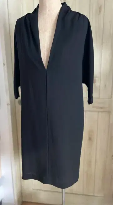 ADORE V넥 원피스 드레스 튜닉 사이즈 38