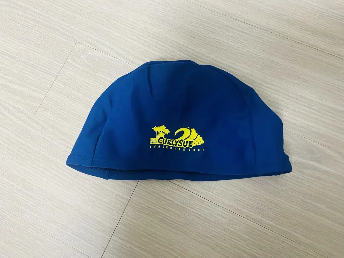(New) Curlis baby sooyoung cap, size 48