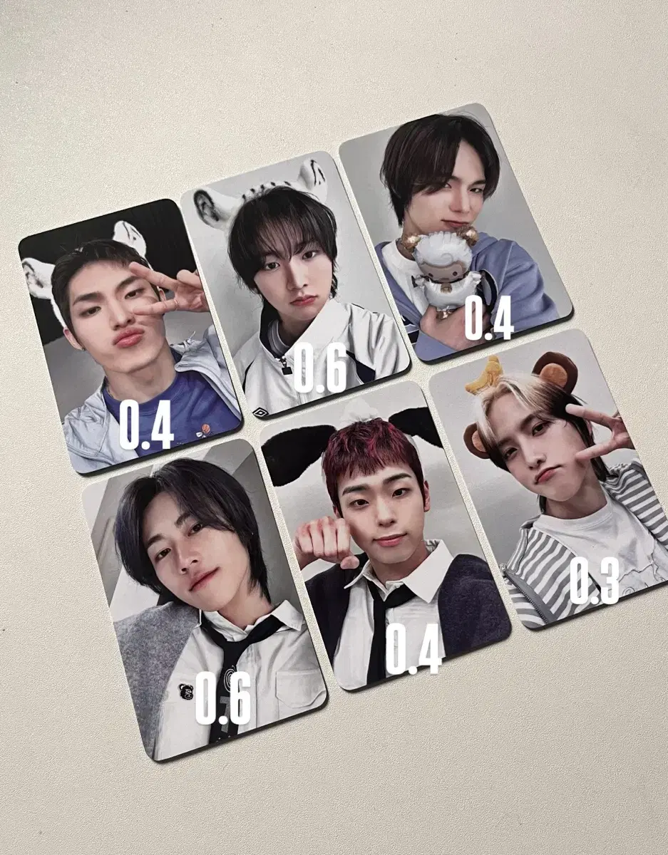With Mu Etume 82MAJOR unreleased photocard wts All 2.5