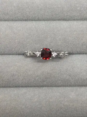 SALE 레드 스피넬 반지