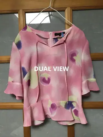 DUAL VIEW 플라워 프린트 디자인 블라우스