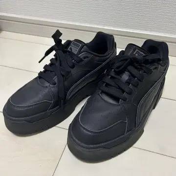 푸마 블랙 스니커즈