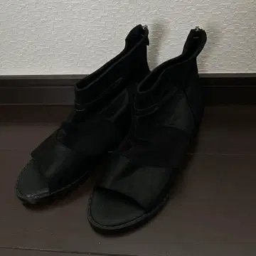 오즈온 컴플렉스 블랙 오픈토 부츠