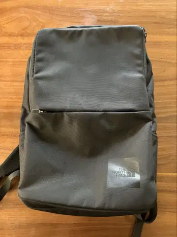 노스페이스 백팩