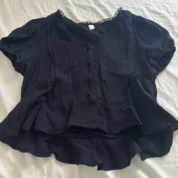 LITER chou frill blouse 블랙