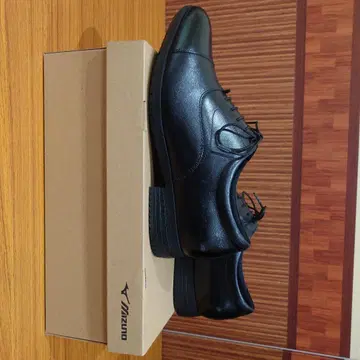 [가격 인하] Mizuno 블랙 드레스 신발