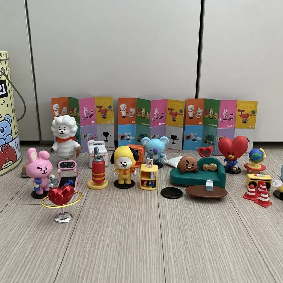 BT21 Figure Series uSTAR VOL.1 Full Set on Bunjang Global Site.