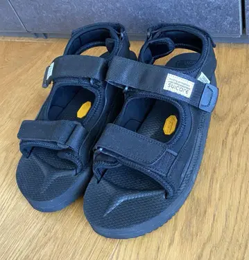 SUICOKE emmi 블랙 샌들 23cm