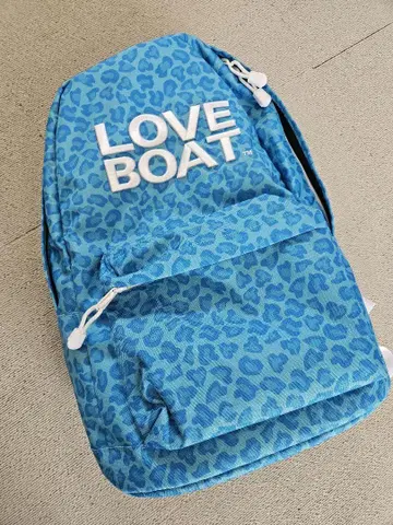 미사용 러브 보트 LOVEBOAT 레오파드 백팩