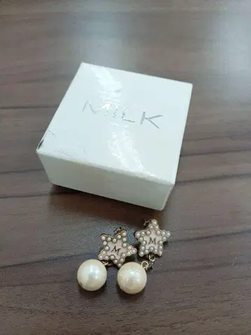 MILK 별 모양 펄 귀걸이 액세서리 귀여운
