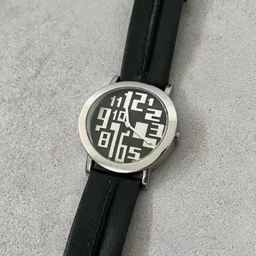 JEAN PAUL GAULTIER 장 폴 고티에 손목시계