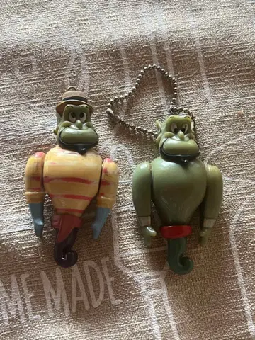 원숭이 애니메이션 키링 2개 세트